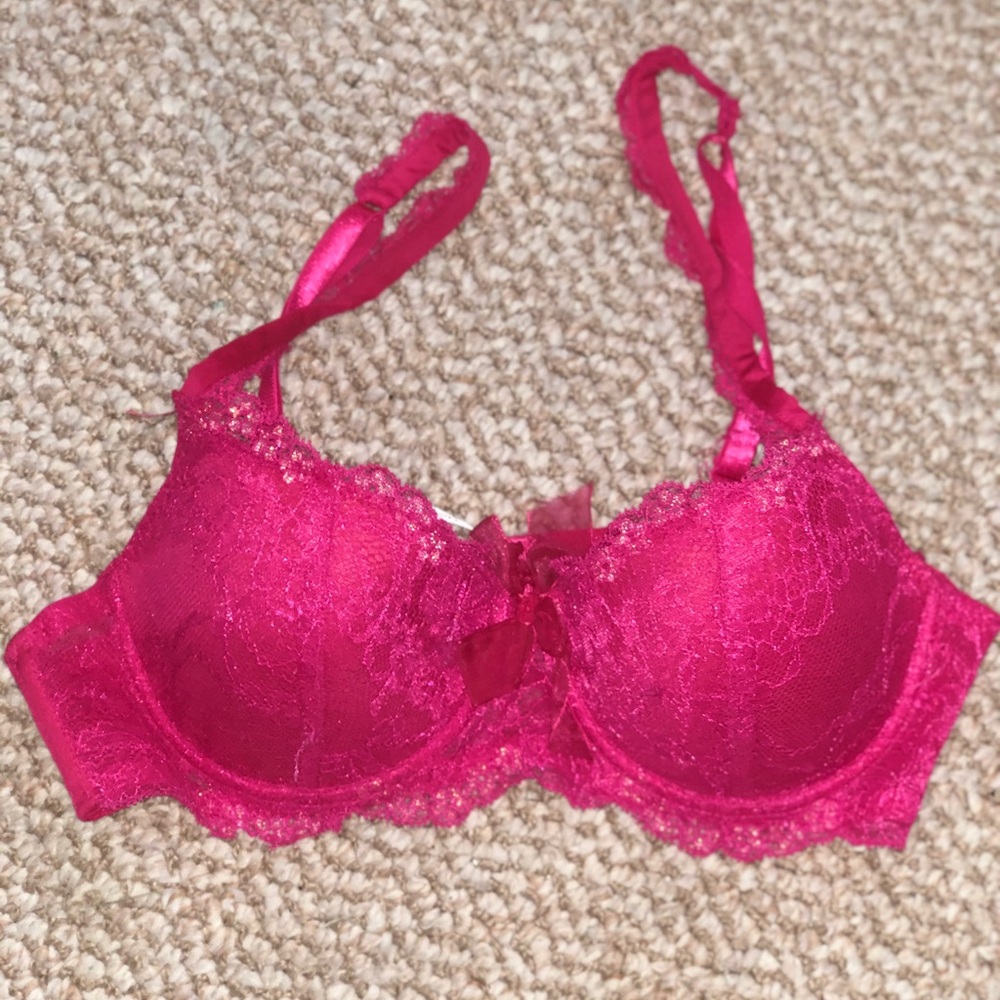 Pink bra, no padding